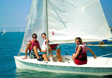 Sailing summer camp in Spain for teenagers